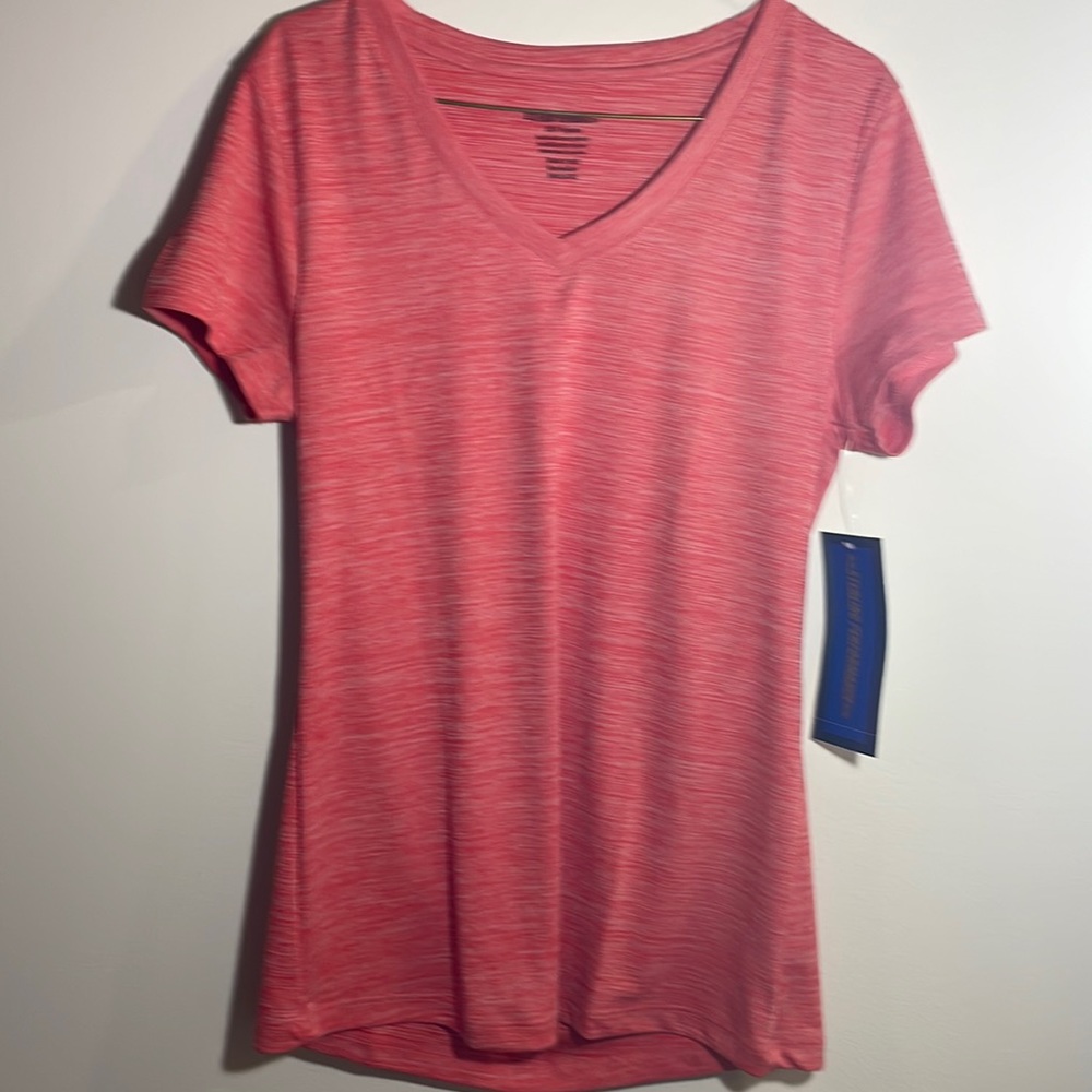 NWT medium top